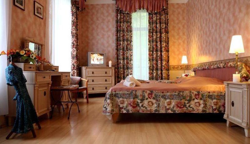 Hotel Photo 1