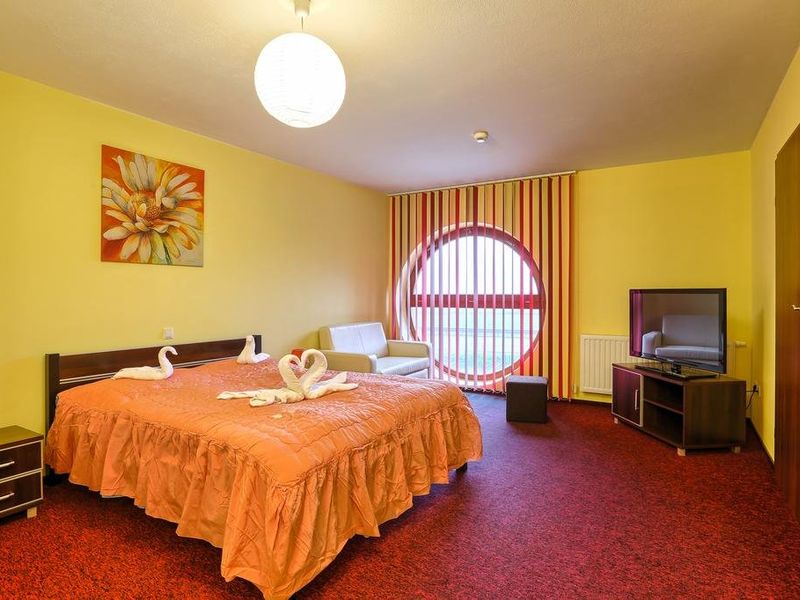 Hotel Photo 7