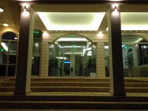 Hotel Photo 11