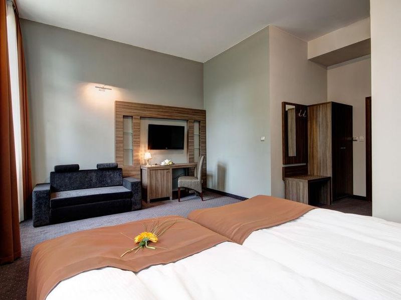 Hotel Photo 1