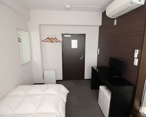 NearBy Hotel