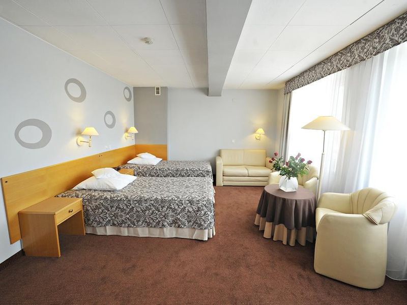 Hotel Photo 1