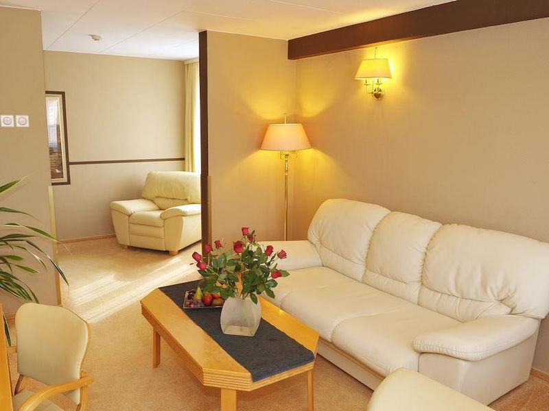 Hotel Photo 16