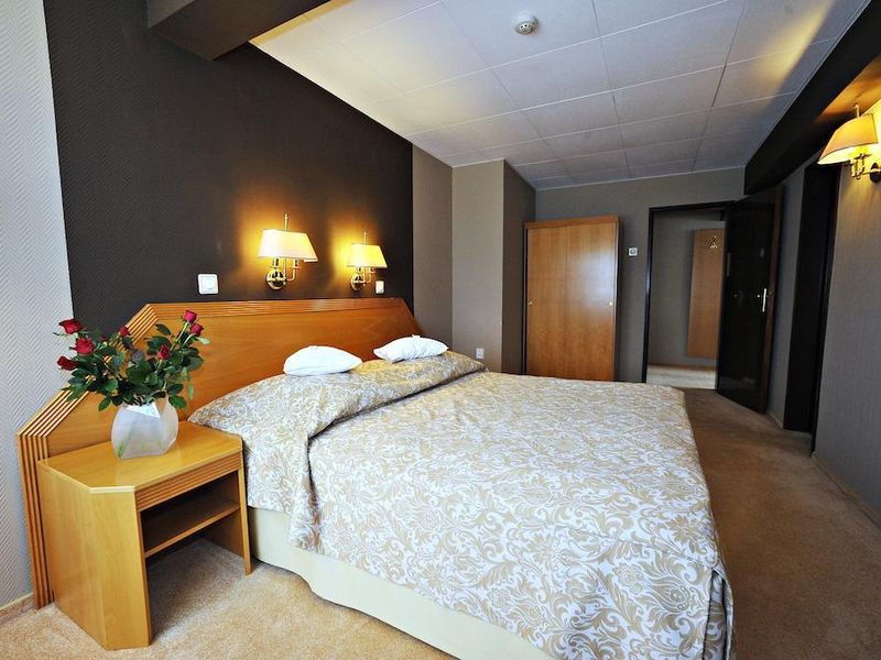 Hotel Photo 8