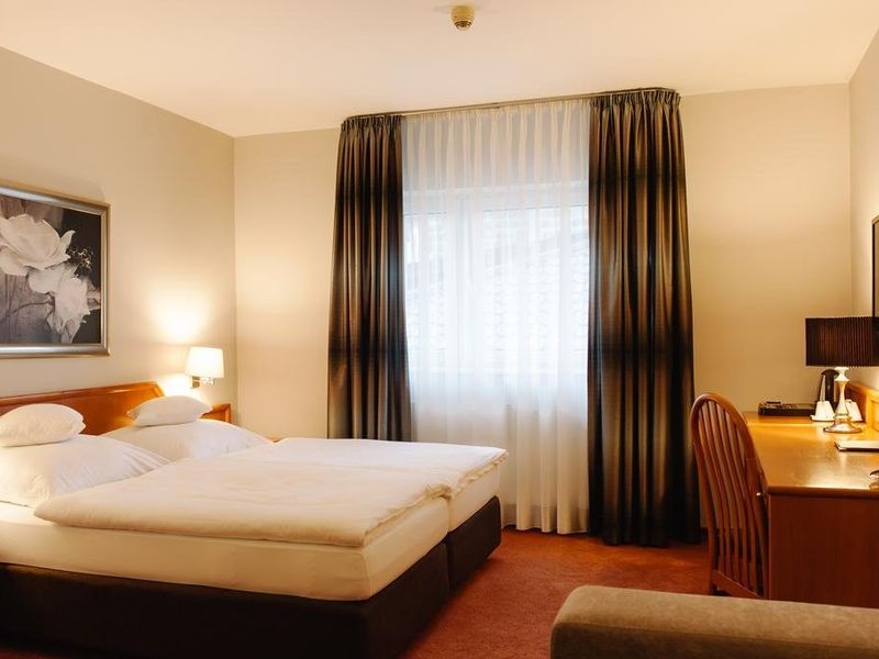 Hotel Photo 2