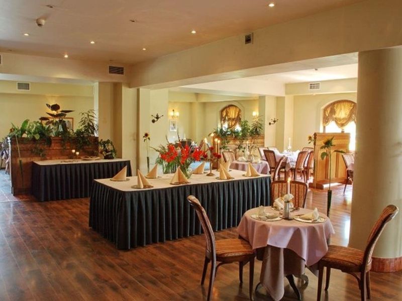 Hotel Photo 9