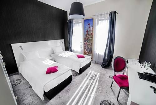 Hotel Photo 6