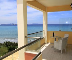 Paralia Luxury Suites Aghios Stefanos (Avliotes) Greece