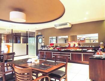 Hotel Photo 11