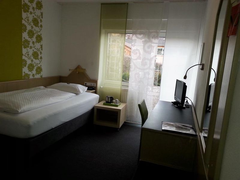 Hotel Photo 9