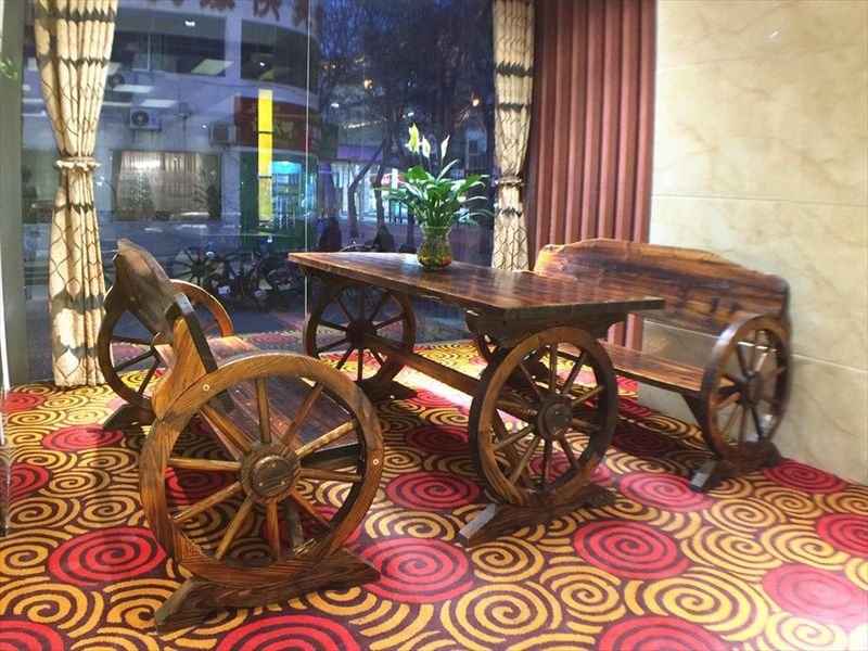 Hotel Photo 10