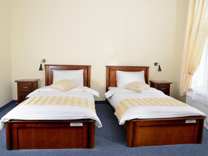 Hotel Photo 1
