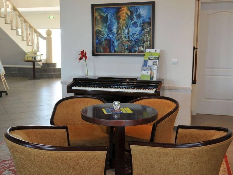 Hotel Photo 6