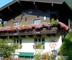 Haus Anni Russbach am Pass Gschutt Austria