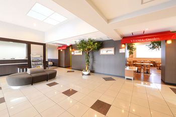 Hotel Photo 16