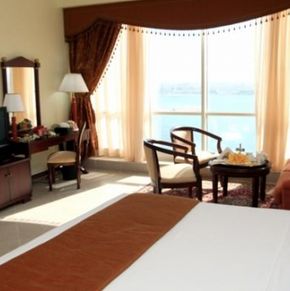 NearBy Hotel