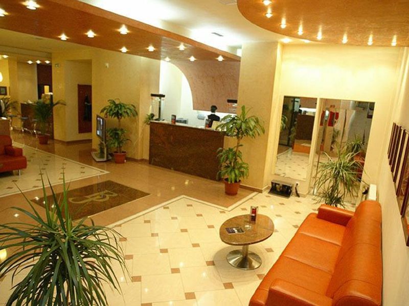 Hotel Photo 8