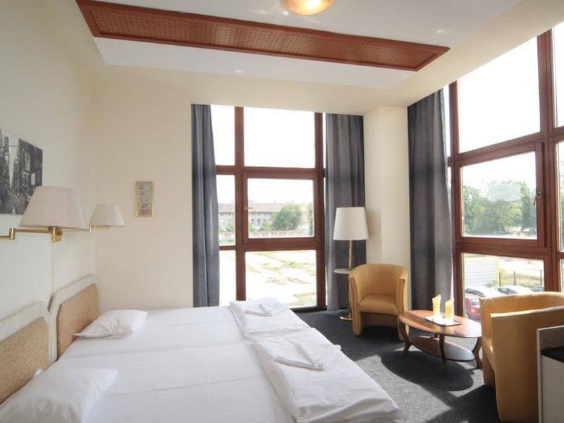 Hotel Photo 2