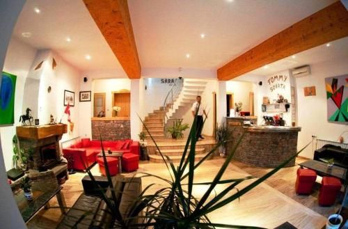 Hotel Photo 9