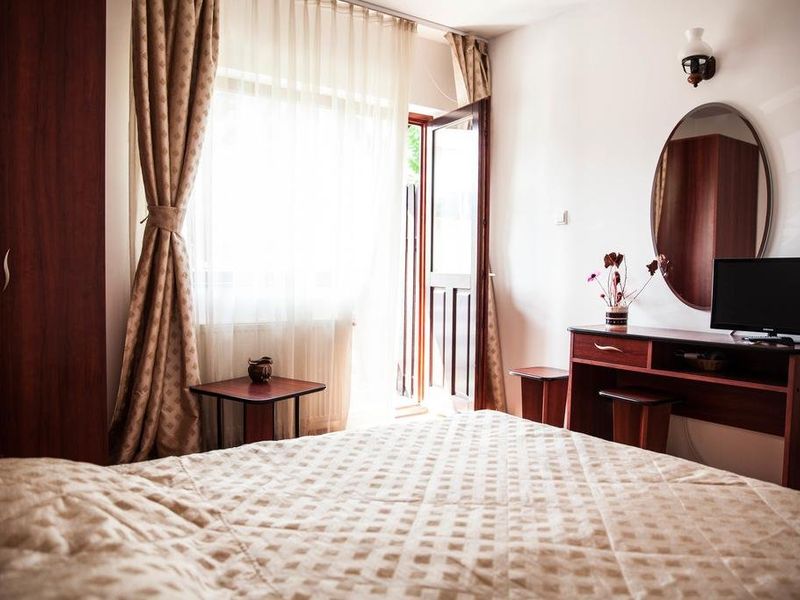 Hotel Photo 1