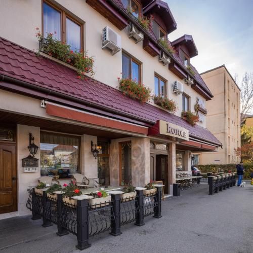 Hotel Photo 9
