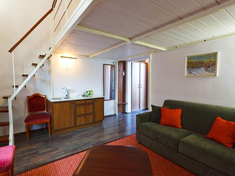 Hotel Photo 11
