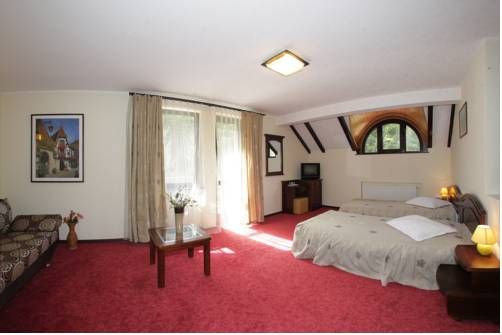 Hotel Photo 9