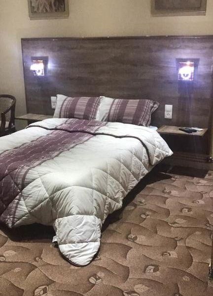 Hotel Photo 1