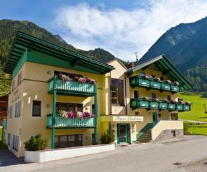 Ferienwohnungen Haus Daheim Laengenfeld Austria