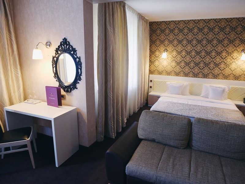 Hotel Photo 2