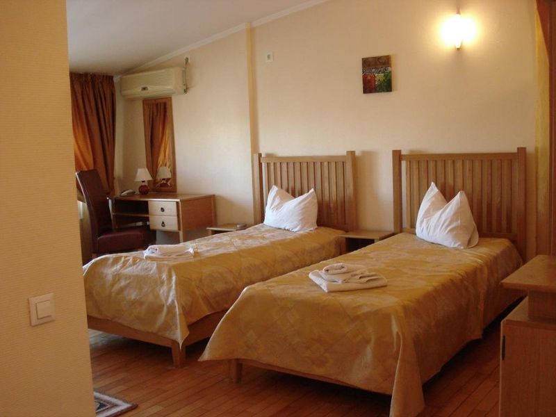 Hotel Photo 3