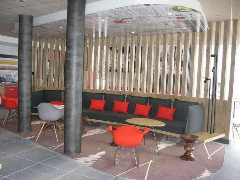 Hotel Photo 6