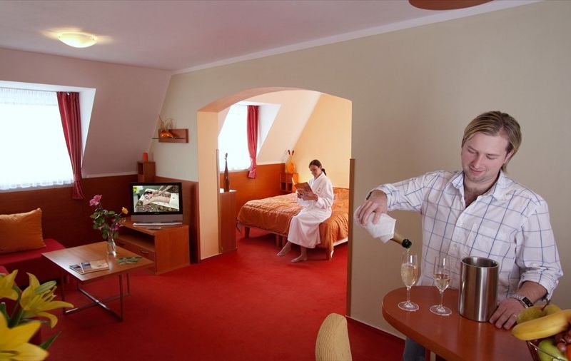 Hotel Photo 3
