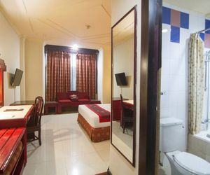 OYO 821 Hotel Dinasti Ujung Pandang Indonesia