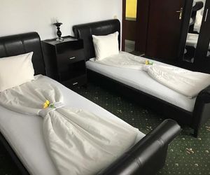 Pension La Noblesse Bucharest Romania