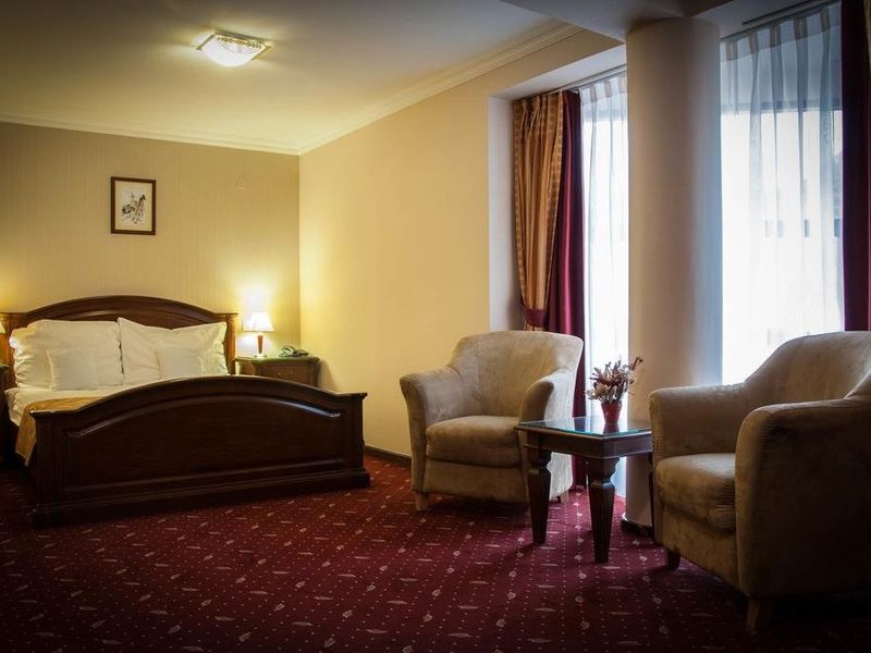 Hotel Photo 5