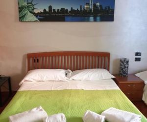 Caravaggio Apartments Bergamo Italy