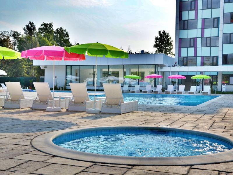 Hotel Photo 1