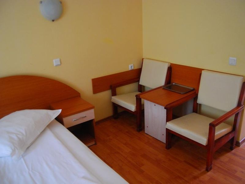 Hotel Photo 8