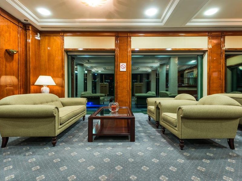 Hotel Photo 8