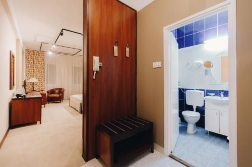 Hotel Photo 7