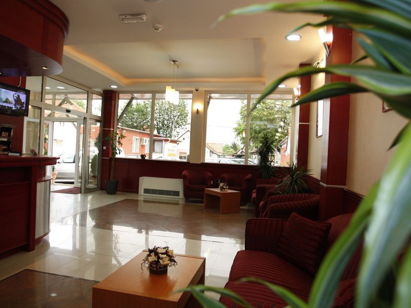 Hotel Photo 8