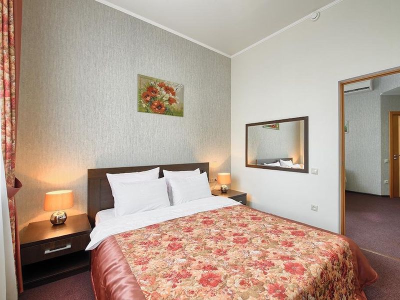 Hotel Photo 2