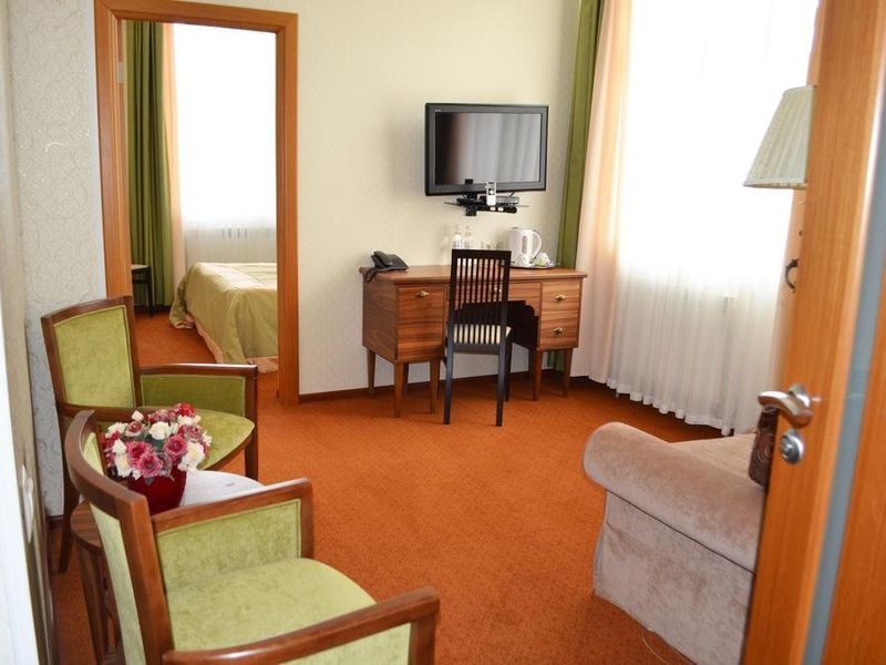 Hotel Photo 5