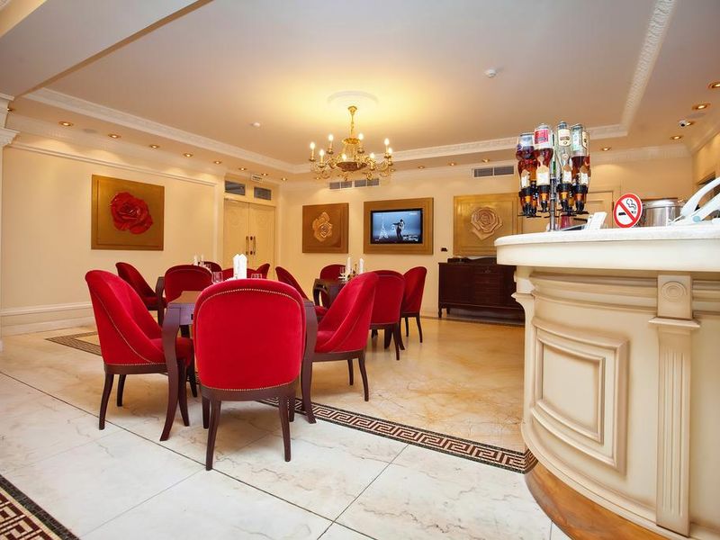 Hotel Photo 11