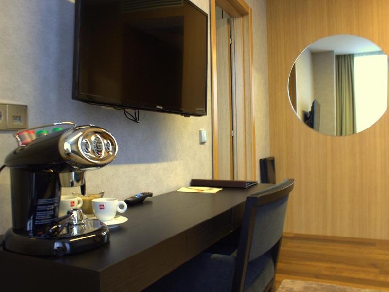 Hotel Photo 12