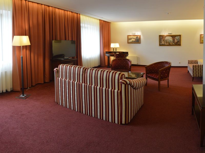 Hotel Photo 8
