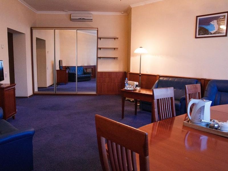 Hotel Photo 16