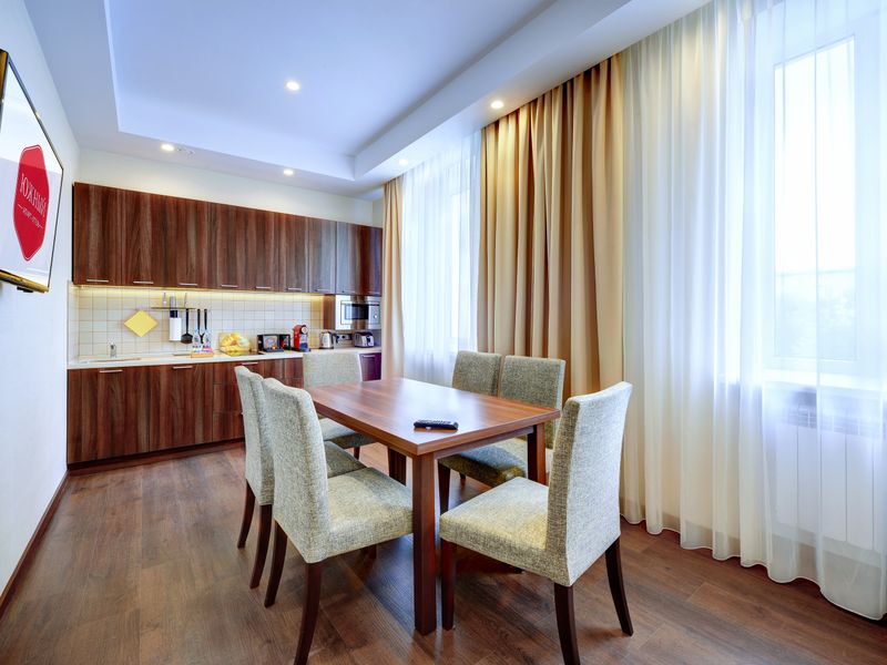 Hotel Photo 9