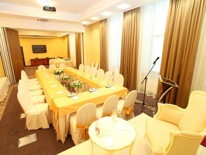 Hotel Photo 12